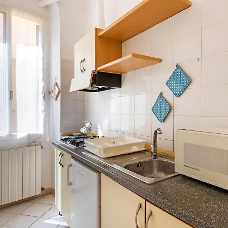 Pleasant In Near Bagni Paradiso Beach * San Remo